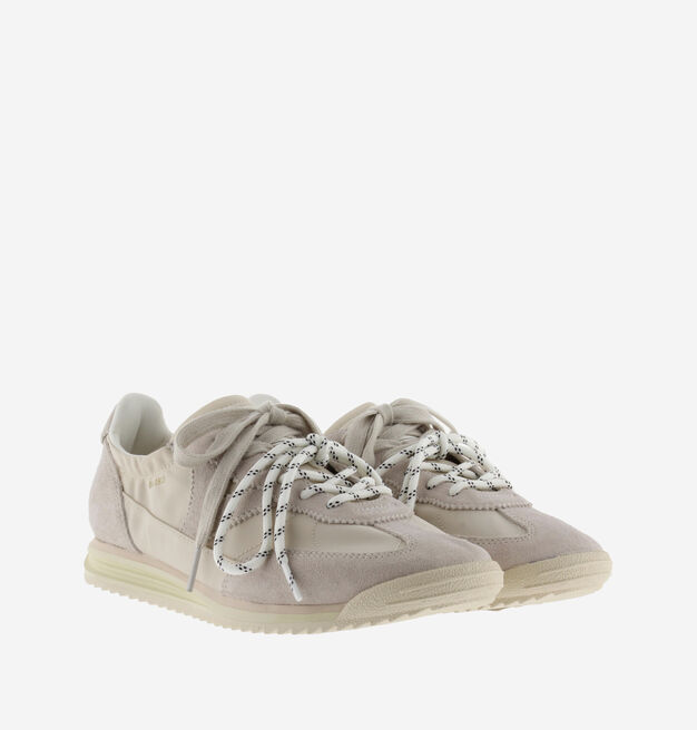 SATURNO NYLON & SERRAJE