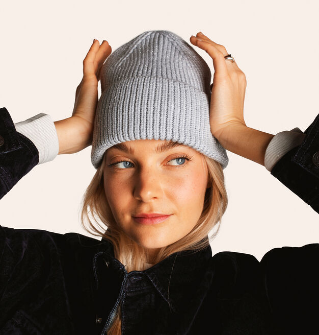 GORRO DETALLE LUREX
