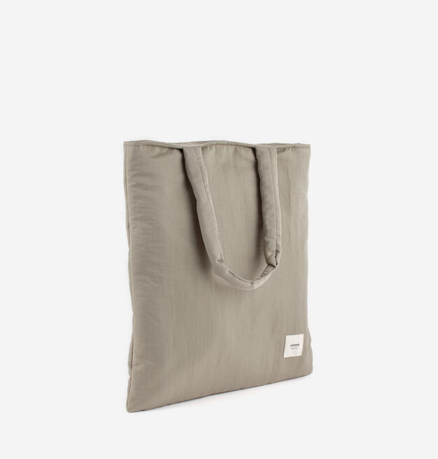 TOTE NYLON ACOLCHADO