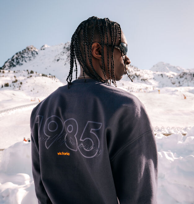 SUDADERA 1985 & BORDADO