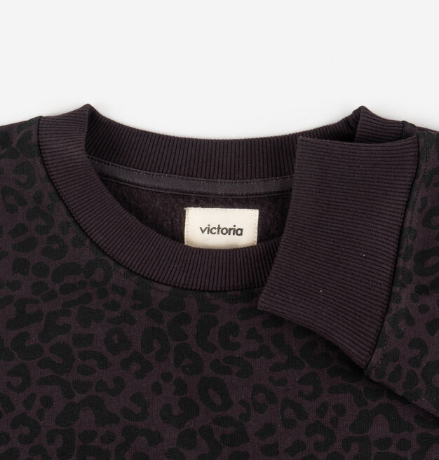 SUDADERA ANIMAL PRINT & BORDADO