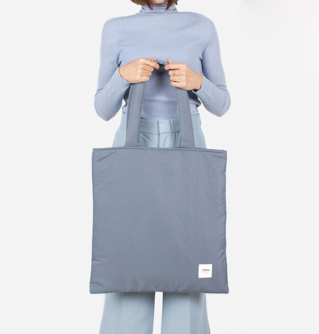 TOTE NYLON ACOLCHADO
